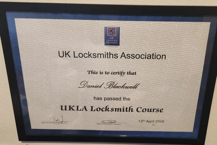 UK Locksmiths Association certificate, Locksmith Course, Daniel Blackwell